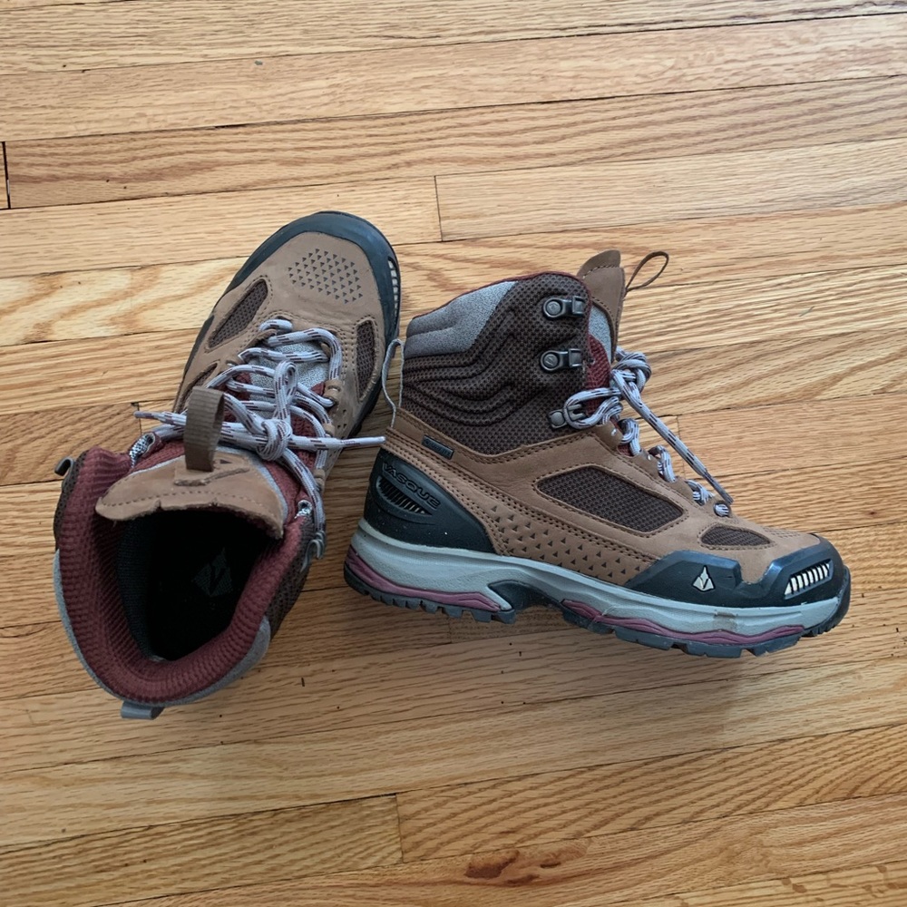 Vasque Breeze AT GTX Women’s Hiking Boots Size 7